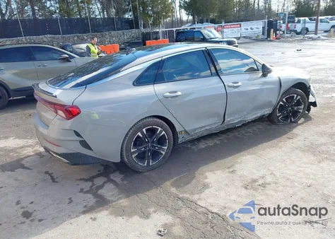 2024 Kia K5 Gt-Line z USA, uszkodzony, nr VIN 5XXG64J28RG245077